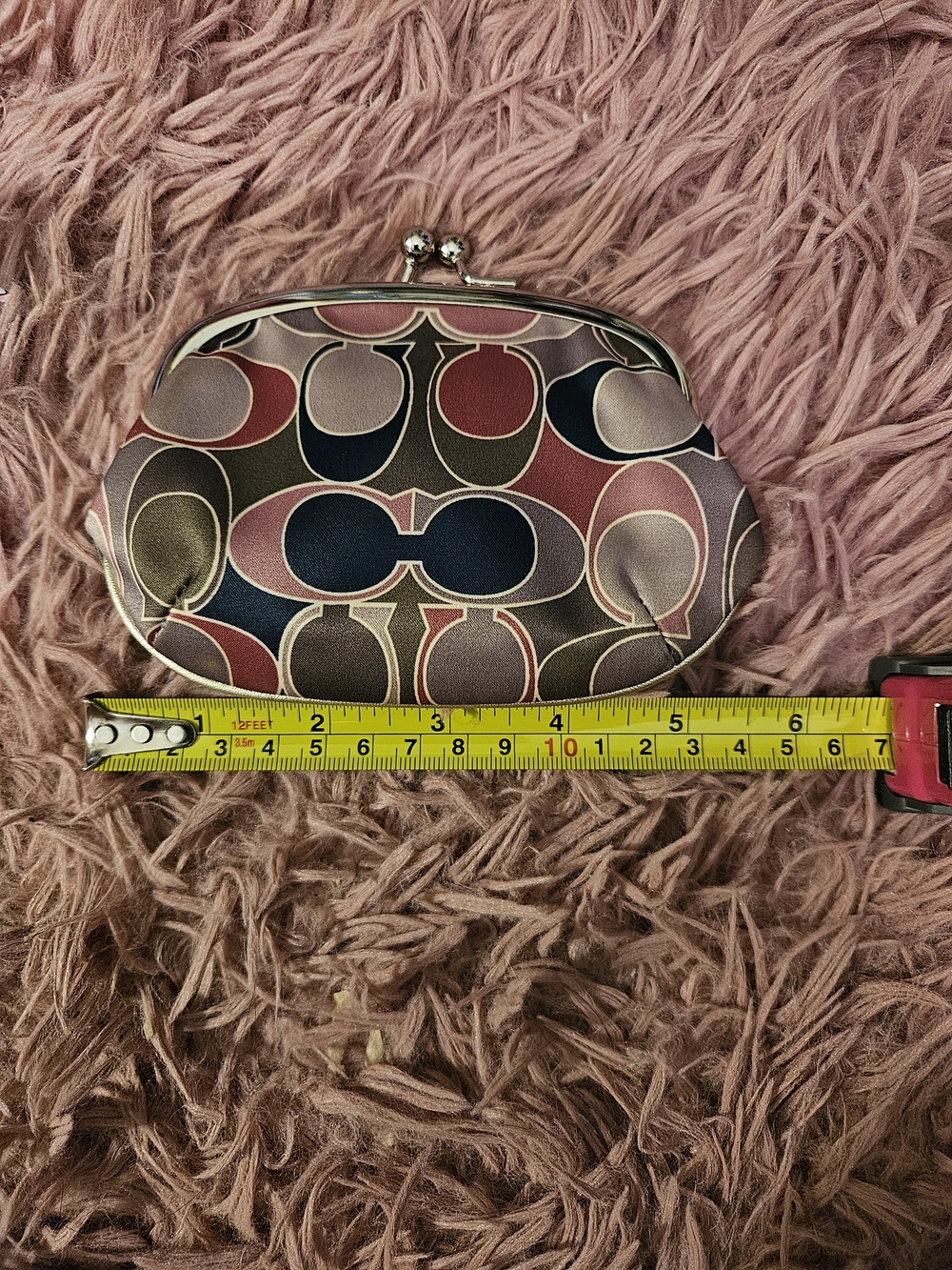 Coach☆Signature Pattern Kiss-lock Coin Purse - Picture 6 of 6